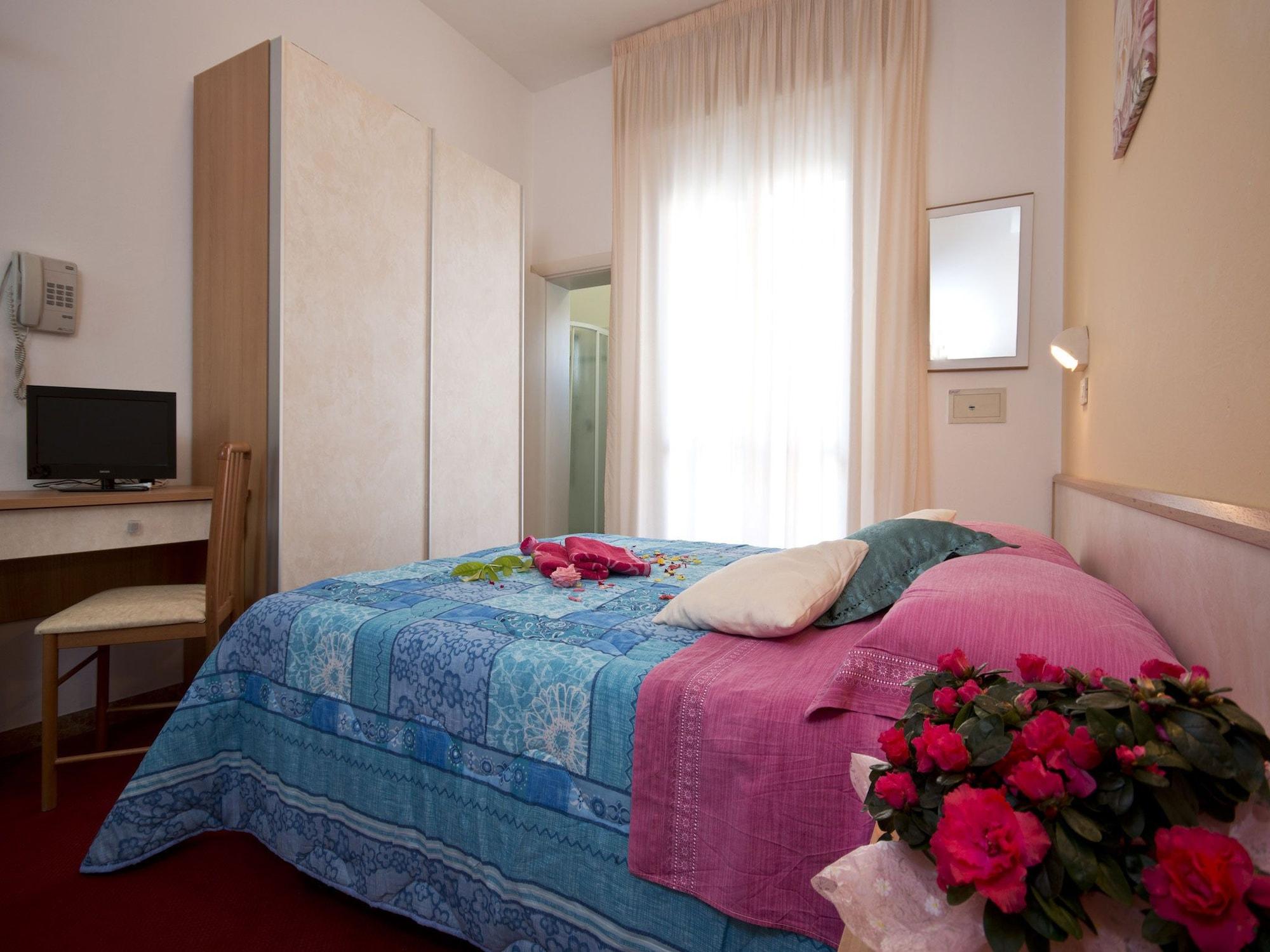 Villa Silvie Rose Cesenatico Exterior photo