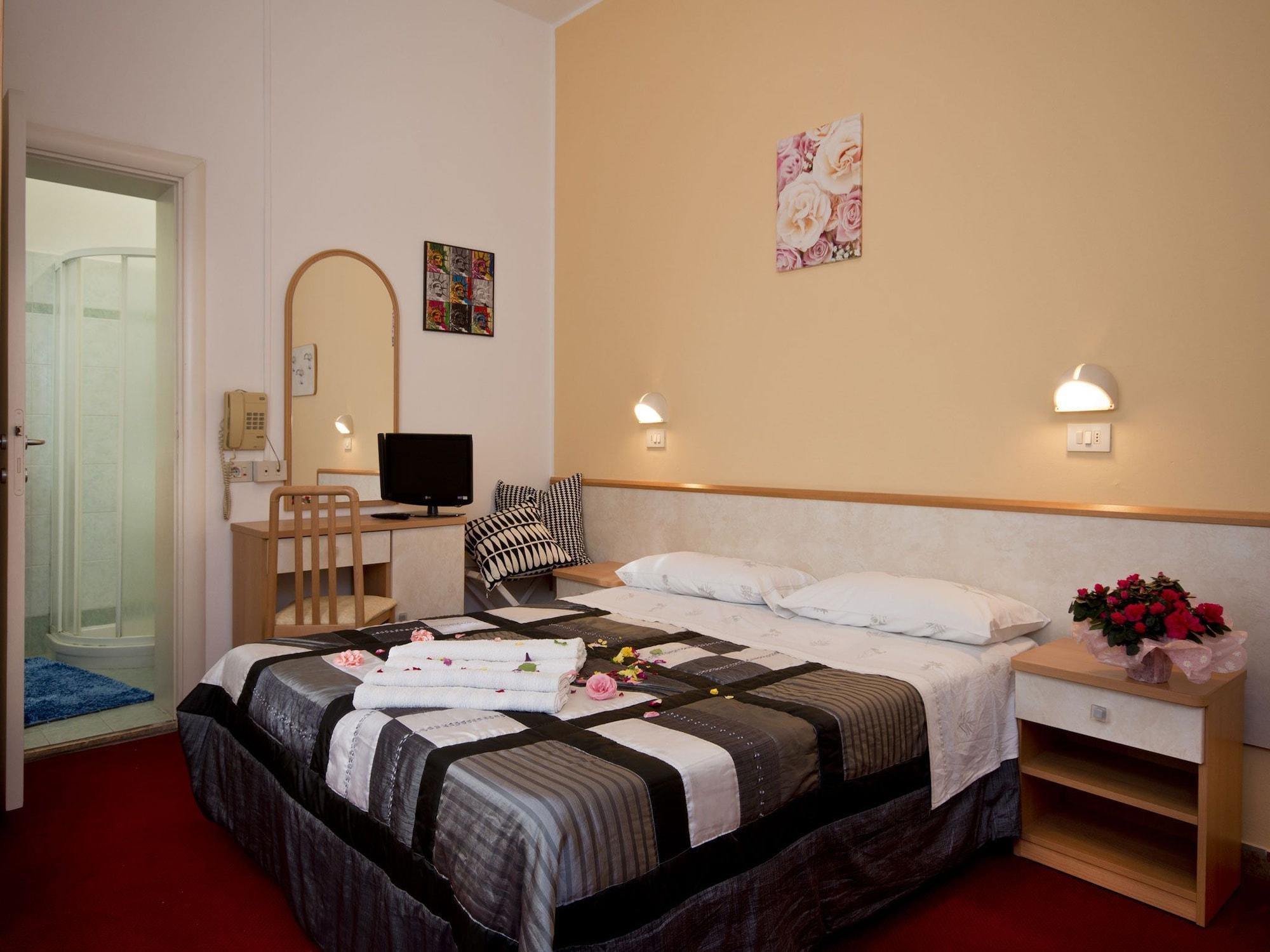 Villa Silvie Rose Cesenatico Exterior photo